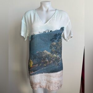 The Kit NYC Scenic Print V-Neck T-Shirt Kyle Dress sz XS